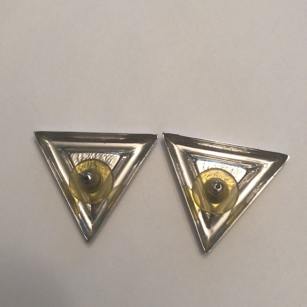 Vintage Silver Tone Triangular Earrings Indented Centre Enamel Sage Yellow -#431 - Picture 3 of 5